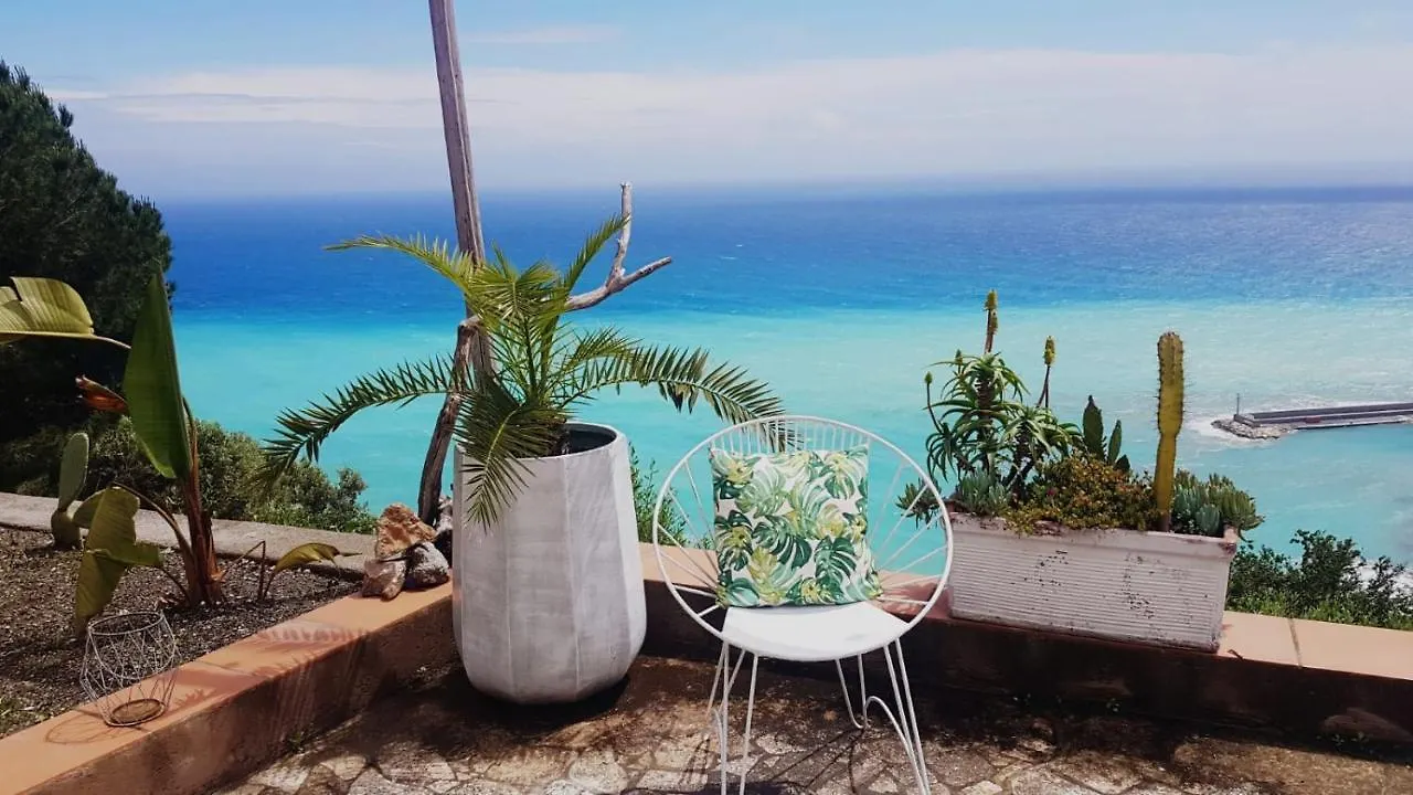 La Bouganvilla Charme & Relax Vista Mare Finale Ligure 0*,