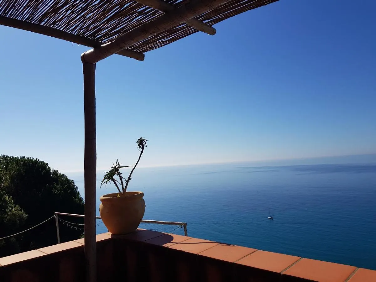 La Bouganvilla Charme & Relax Vista Mare Finale Ligure 0*,