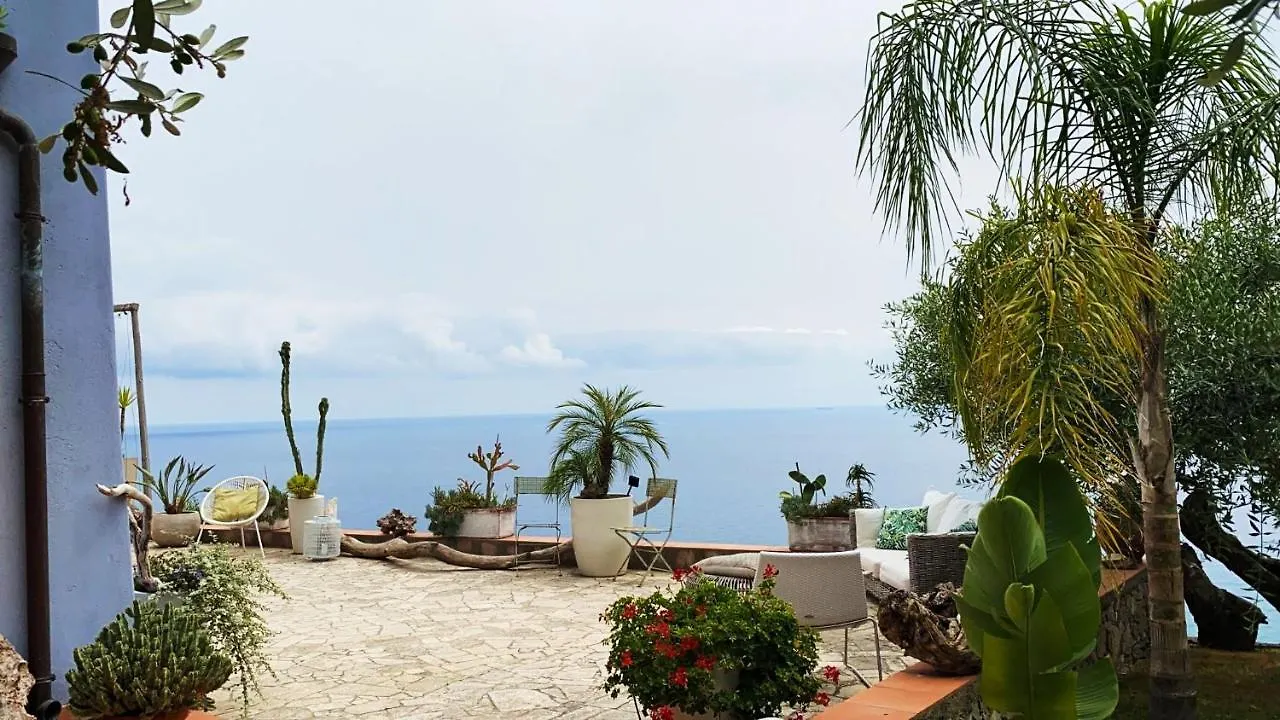 La Bouganvilla Charme & Relax Vista Mare Finale Ligure 0*,  Italy