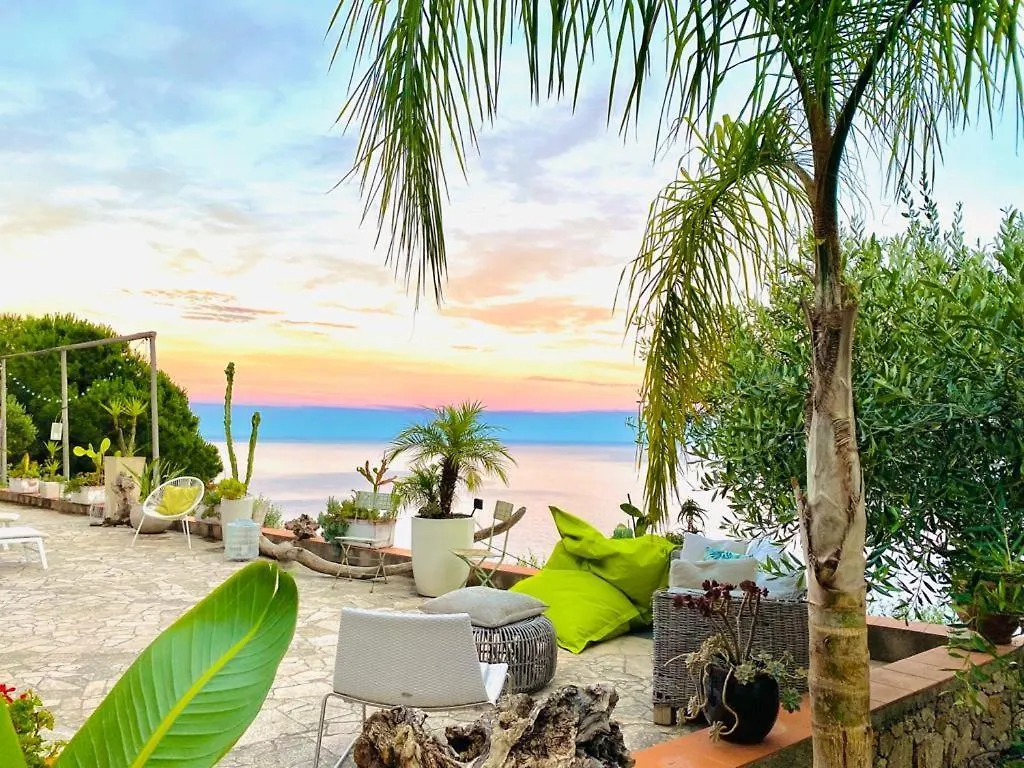 La Bouganvilla Charme & Relax Vista Mare Finale Ligure