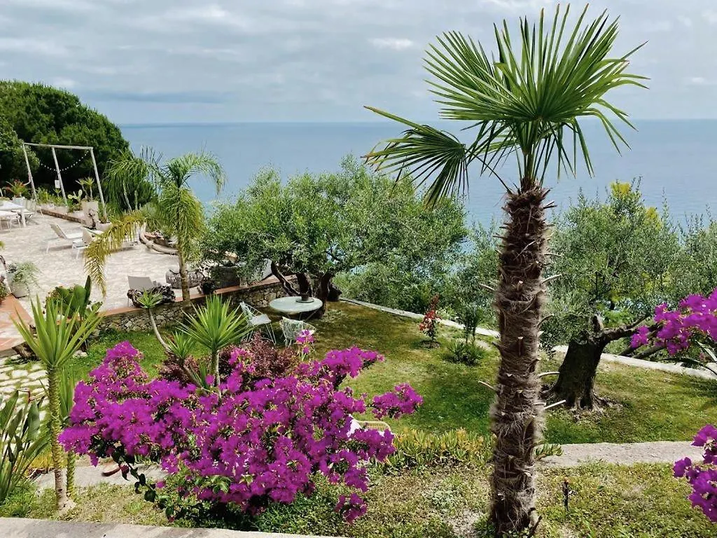 La Bouganvilla Charme & Relax Vista Mare Finale Ligure Villa